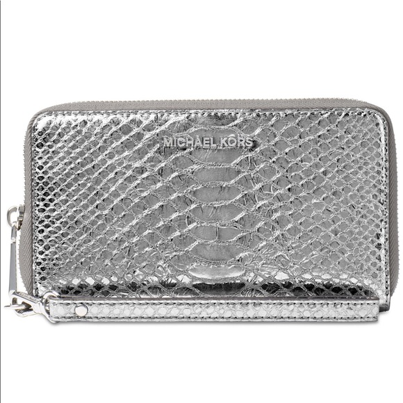 Michael Kors Multifunction Wallet/ Wristlet Pewter - Picture 1 of 5